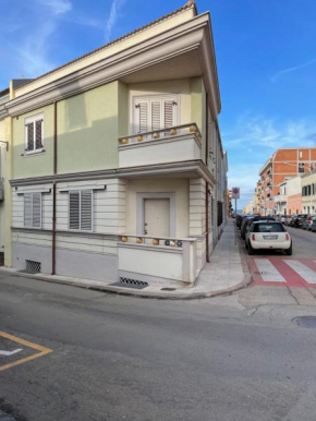Rena Bianca House